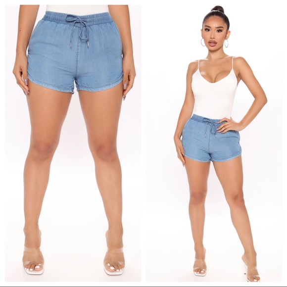 Fashion Nova Pants - FashionNova// dolphin shorts size small